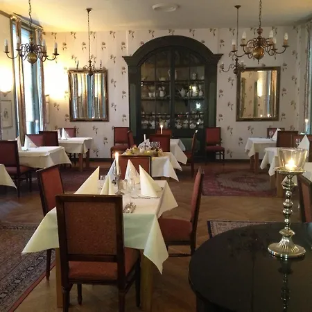 מלון Restaurant Landgoed Ekenstein